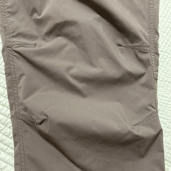 Royal Robbins Insect Shield 7 Pocket Pants. 40x30 - Picture 8 of 10